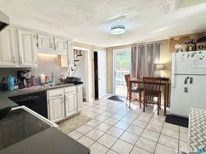 647 Bronson Road, Fairfield CT 06890