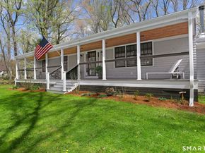 208 Wildflower Lane, Fairfield CT 06824