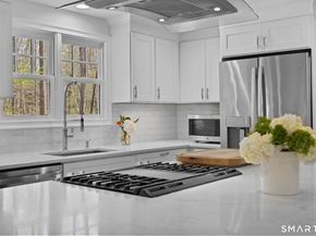 208 Wildflower Lane, Fairfield CT 06824