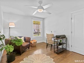 208 Wildflower Lane, Fairfield CT 06824