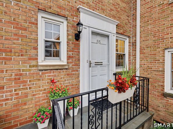 55 Heritage Hill Road 55, New Canaan CT 06840