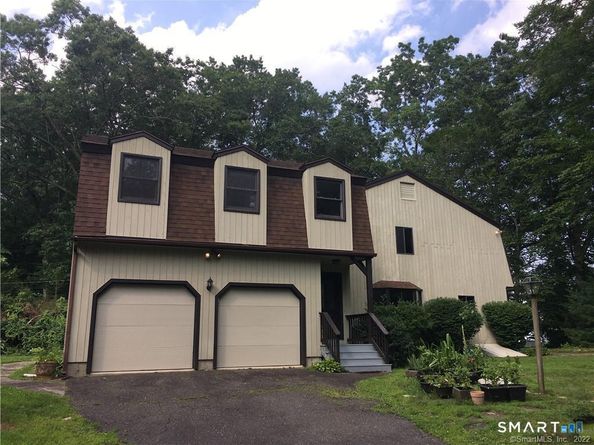 36 Lyons Plain Road, Westport CT 06880