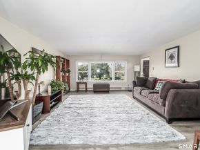 5 Bayberry Drive, Brookfield CT 06804