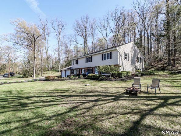 5 Bayberry Drive, Brookfield CT 06804