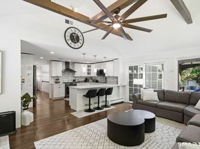 22 Cobblestone Place, Wilton CT 06897