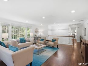 22 Cobblestone Place, Wilton CT 06897