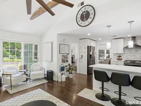 22 Cobblestone Place, Wilton CT 06897