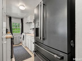 37 Highland Avenue, Redding CT 06896