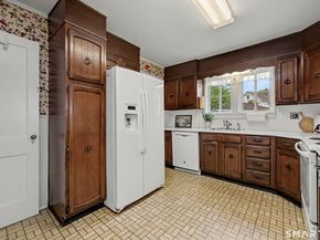 10 Elliott Street, Norwalk CT 06855