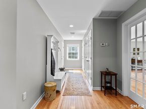 28 Oriole Drive, Norwalk CT 06851