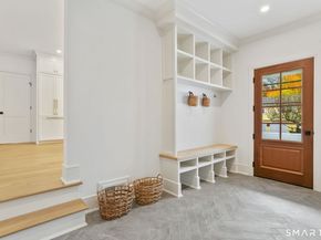 15 Barton Road, Fairfield CT 06824