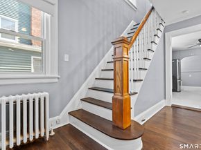 695 W Taft Avenue, Bridgeport CT 06604
