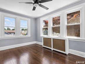 695 W Taft Avenue, Bridgeport CT 06604