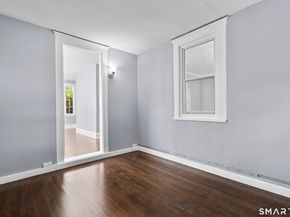 695 W Taft Avenue, Bridgeport CT 06604