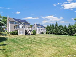 11 Ten Coat Lane, Shelton CT 06484