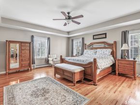 11 Ten Coat Lane, Shelton CT 06484
