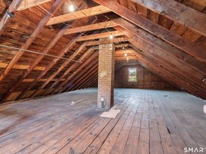 41 Town Hill Avenue, Danbury CT 06810