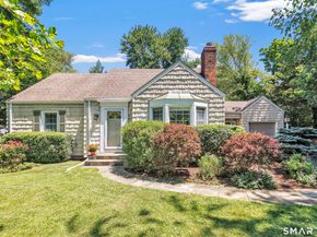 42 Bayberry Road, Fairfield CT 06825