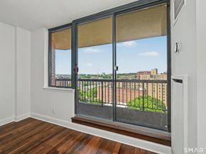 25 Forest Street 14D, Stamford CT 06901
