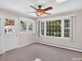 2 Diamond Drive, Newtown CT 06470