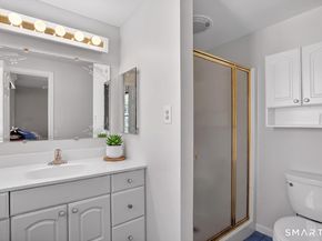 2 Diamond Drive, Newtown CT 06470