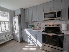 75 Van Buskirk Avenue 75, Stamford CT 06902