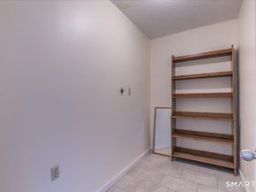 289 Broad Street 289, Bridgeport CT 06604