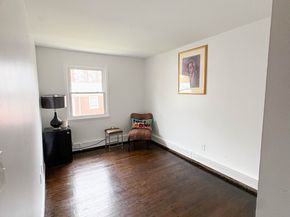 32 Karen Court b, Bridgeport CT 06606