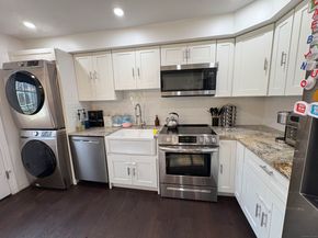 32 Karen Court b, Bridgeport CT 06606