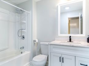 533 Glendale Avenue 533, Bridgeport CT 06606