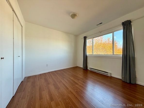 16 Houston Terrace APT 7, Stamford CT 06902