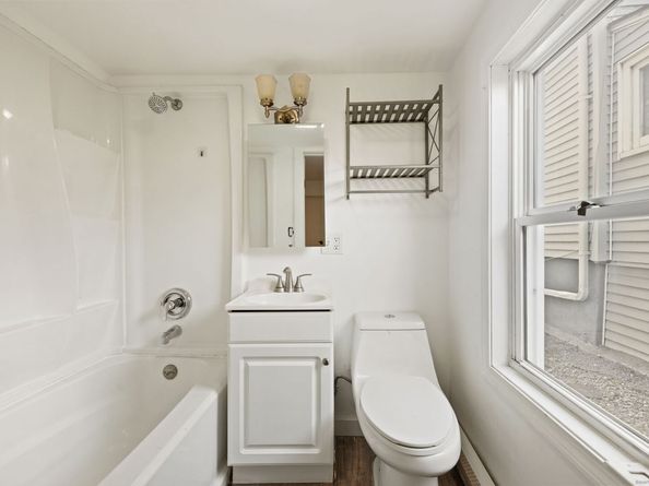 62 Roosevelt Avenue, Stratford CT 06615