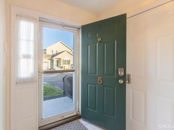 5 Cider Mill Lane, Trumbull CT 06611