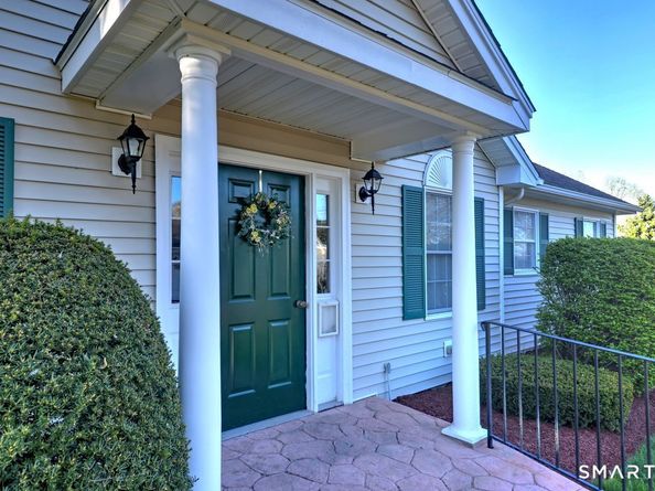 5 Cider Mill Lane, Trumbull CT 06611