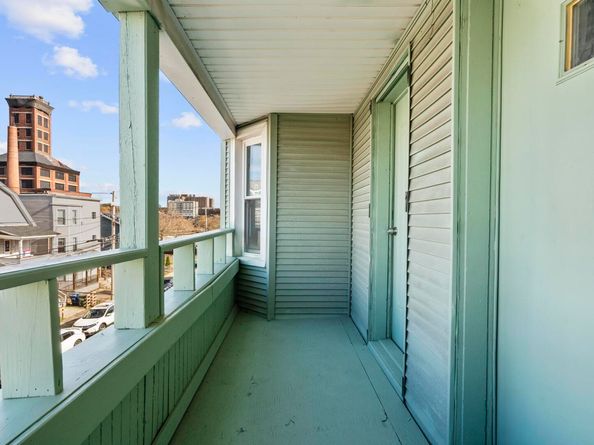 746 Maple Street, Bridgeport CT 06608