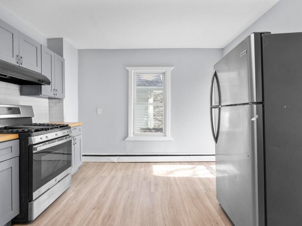 746 Maple Street, Bridgeport CT 06608