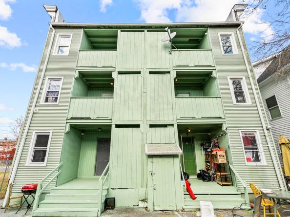 746 Maple Street, Bridgeport CT 06608