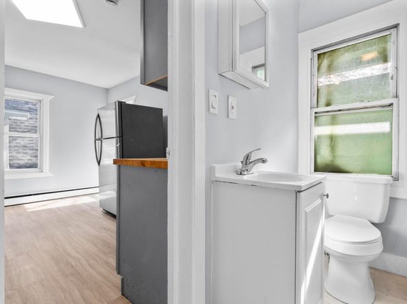 746 Maple Street, Bridgeport CT 06608