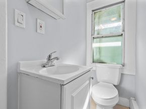 746 Maple Street, Bridgeport CT 06608