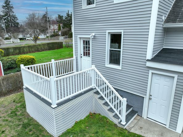 274 High Street, Fairfield CT 06824