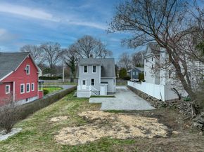 274 High Street, Fairfield CT 06824