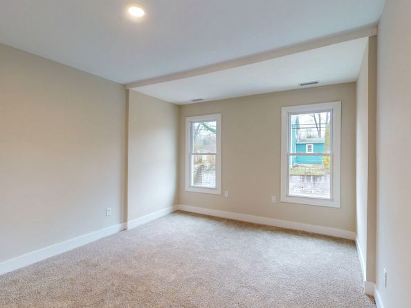 274 High Street, Fairfield CT 06824