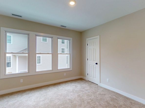 274 High Street, Fairfield CT 06824