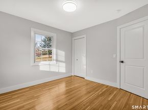 2 Rolf Drive, Danbury CT 06810