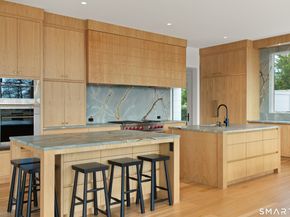 19 Beachside Common, Westport CT 06880