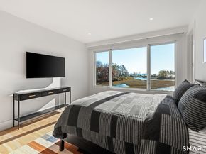 19 Beachside Common, Westport CT 06880