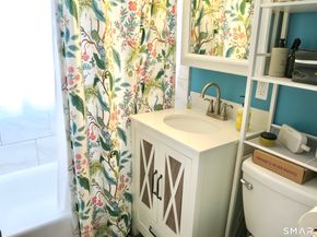 104 Sylvan Knoll Road, Stamford CT 06902