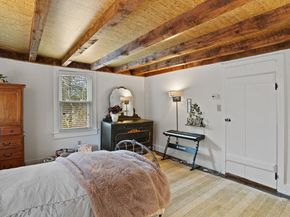 Undisclosed Address #24138909, Redding CT 06896