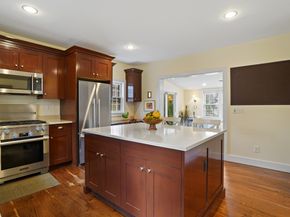 Undisclosed Address #24138909, Redding CT 06896
