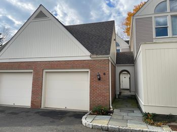 8 Sedgwick Village Lane